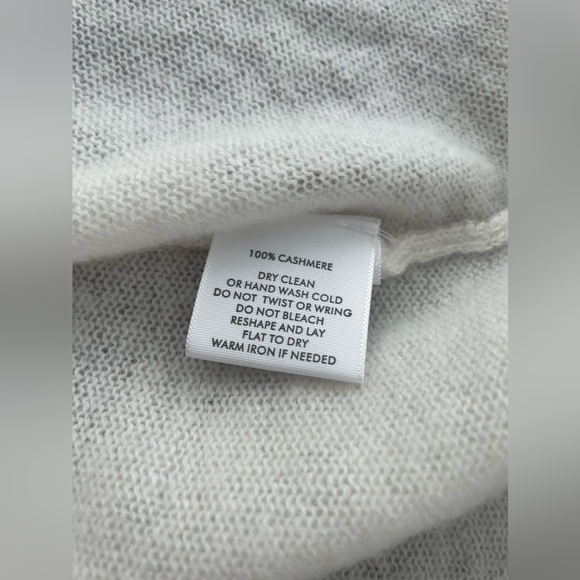 White + Warren the Cashmere Trapeze Cardigan in soft white NWT - Picture 6 of 6